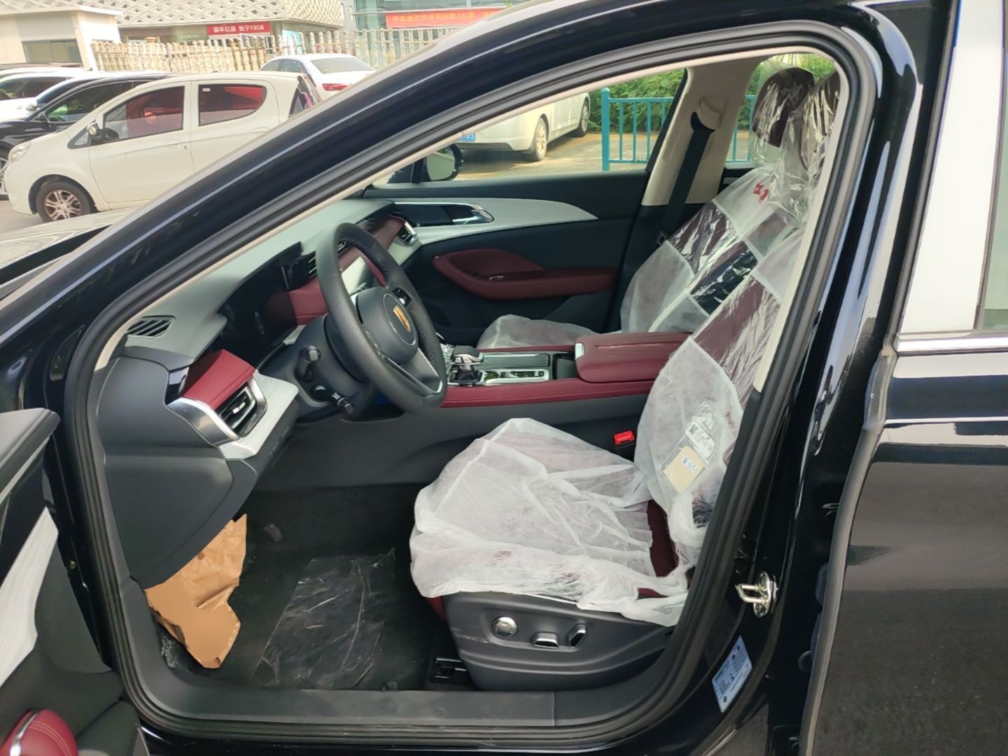 Hongqi H5 PHEV 2025 170 Super Hybrid Version — снимка 17