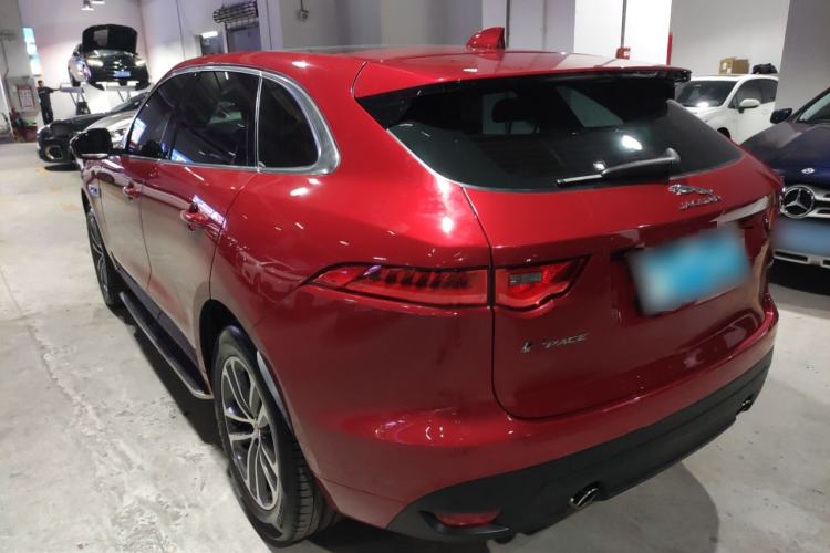 Used Jaguar F-PACE 2016 2.0T Two-Wheel-Drive R-Sport Sport Edition
