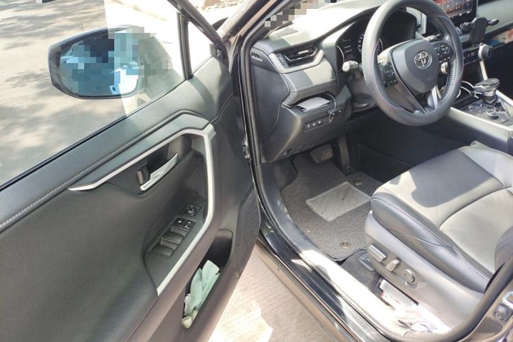 Used Toyota Wildlander 2021 Dual-Motor 2.5L E-CVT Four-Wheel Drive Luxury Edition
