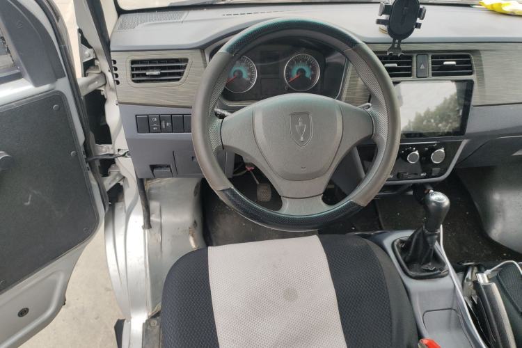 Used Jinbei Hiace X30 