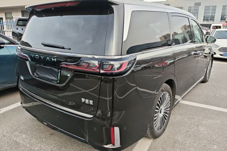 Used VOYAH Dream 2025 PHEV Four-Wheel-Drive Flagship Version – Qiankun Edition
