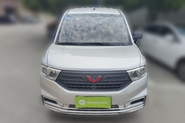 Used Wuling Hongguang V 2019 1.5L Jingqu Version China VI LAR Front