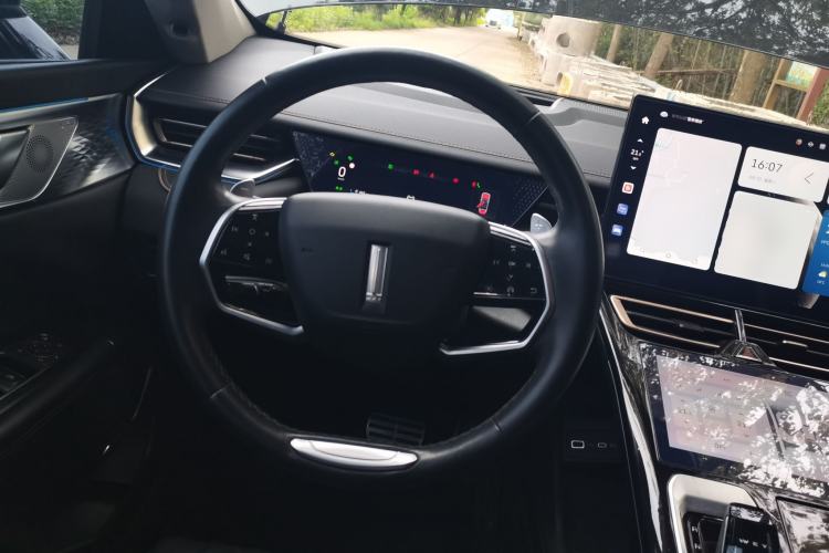 Used Wey Mocha 2021 2.0T Four-Wheel Drive Premium Edition
