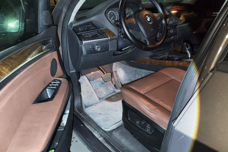 Used BMW X5 2011 xDrive35i Leading Model Driver Seat