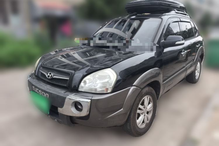 Used Hyundai Tucson 2009 2.0L Manual Two-Wheel Drive Fashion Edition Guazi used car, China used car export, Used car for sale, Used cars, Cheapest cars for sale