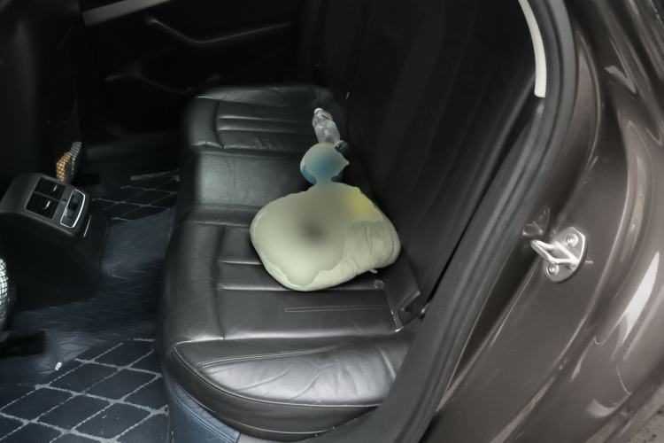 Used Audi A4L 2019 40 TFSI Fashion Edition China VI Emission Standard