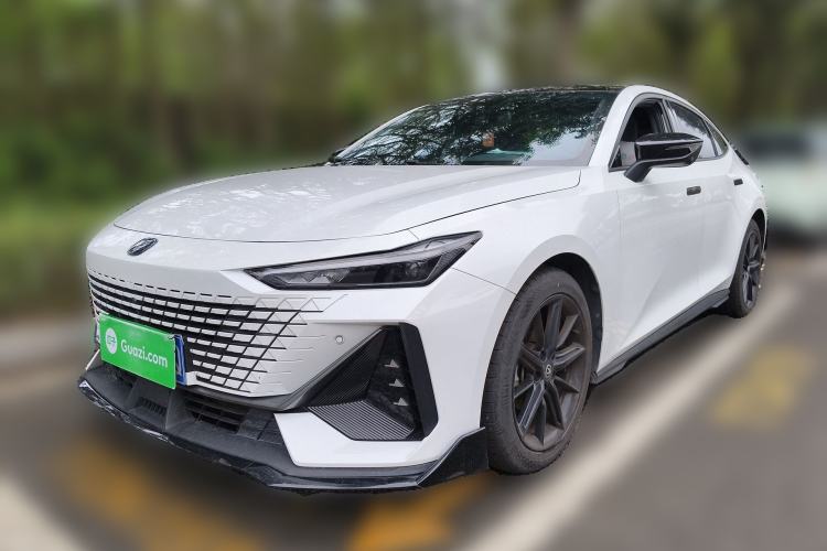 Used CHANGAN UNI-V 2022 1.5T Prestige Version