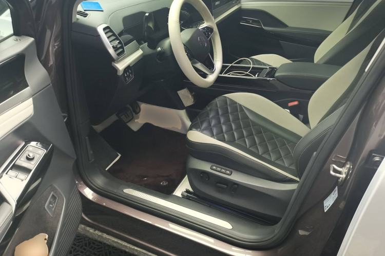 Used Volkswagen ID.6 CROZZ 2021 Long-Range PRO Edition