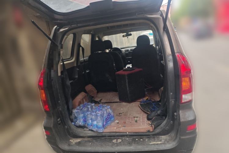 Used Dongfeng Fengon 330 2014 1.5L Manual Utility Version DK15