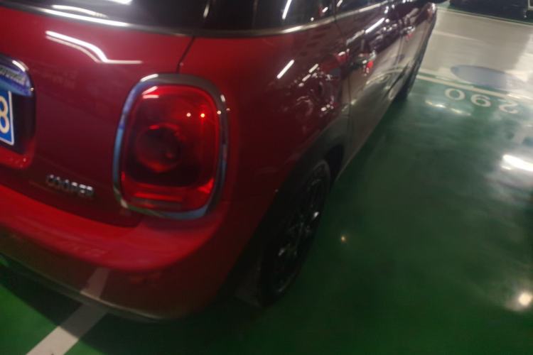 Used MINI 2016 1.5T COOPER Five-Door Edition Right Rear Taillight
