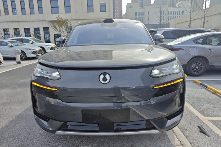 Used Denza N9 2025 Flagship Model
