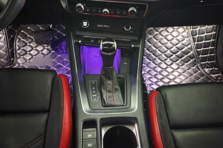 Used Audi Q3 Sportback 2022 40 TFSI Fashion Model Gear Lever