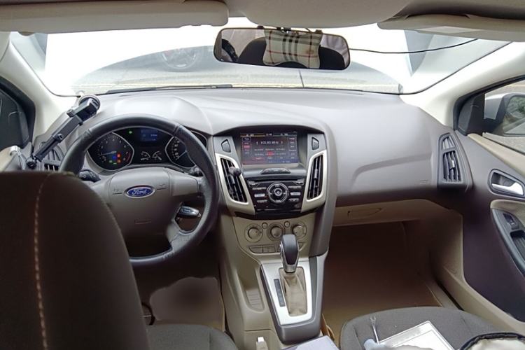 Used Ford Focus 2012 Sedan 1.6L Automatic Comfort Model