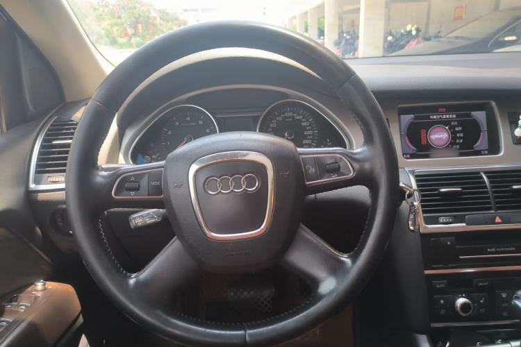Used Audi Q7 2011 3.0 TFSI Comfort Model (245kW)