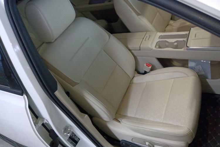 Used Toyota BZ 3X 2025 520 Pro+ LiDAR Edition Right Front Seat