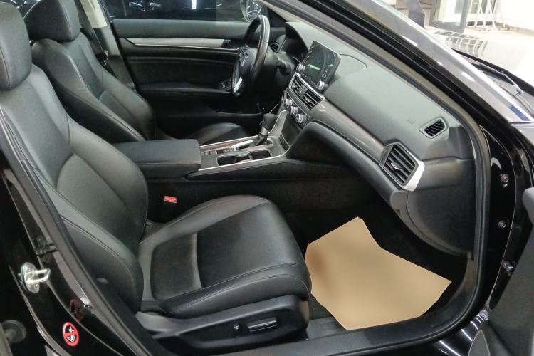 Used Honda Accord 2018 260TURBO Elite Edition China VI Right Front Seat