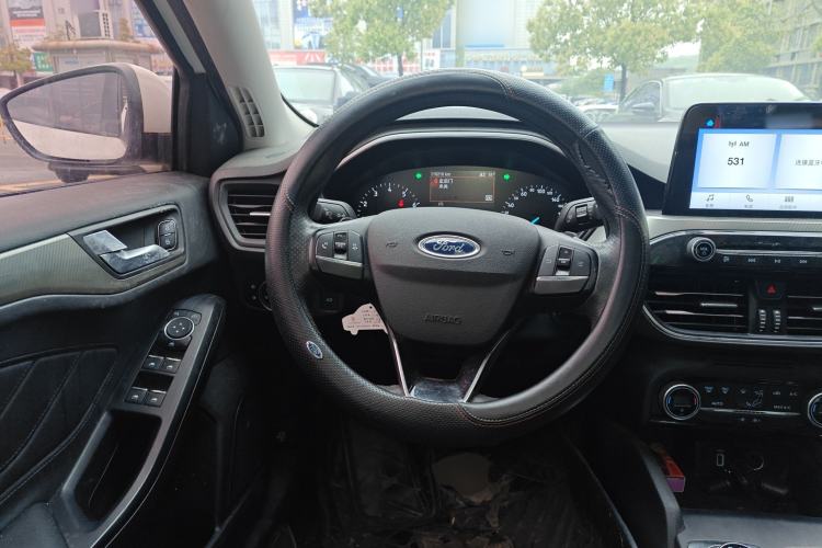 Used Ford Focus 2018 Sedan Classic EcoBoost 180 Automatic Elite Model