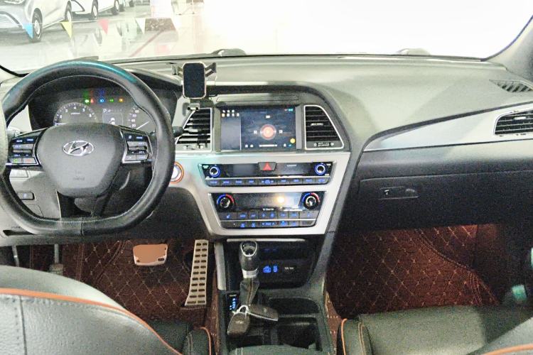 Used Hyundai Sonata 2015 1.6T GLS Smart Model
