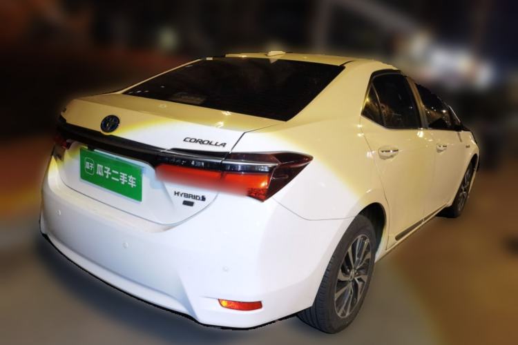 Used Toyota Corolla 2016 Dual-Engine 1.8L E-CVT Elite Edition Rear Right 45 Deg