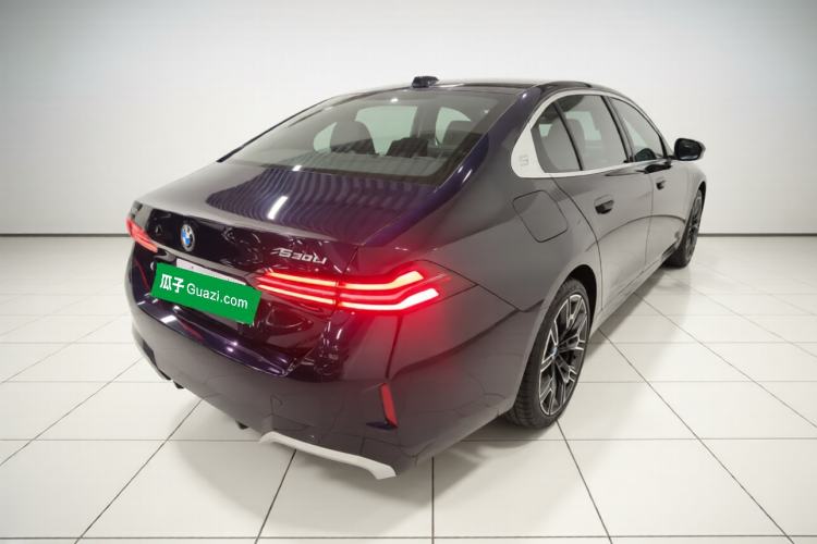 Used BMW 5 Series 2025 530Li Luxury Edition M Sport Package
