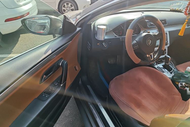 Used Volkswagen FAW-Volkswagen CC 2011 1.8 TSI Prestige Model Driver Seat