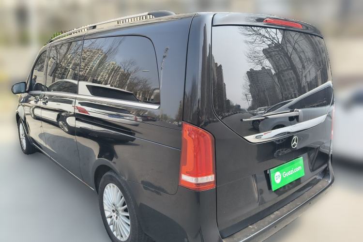 Used Mercedes-Benz V-Class 