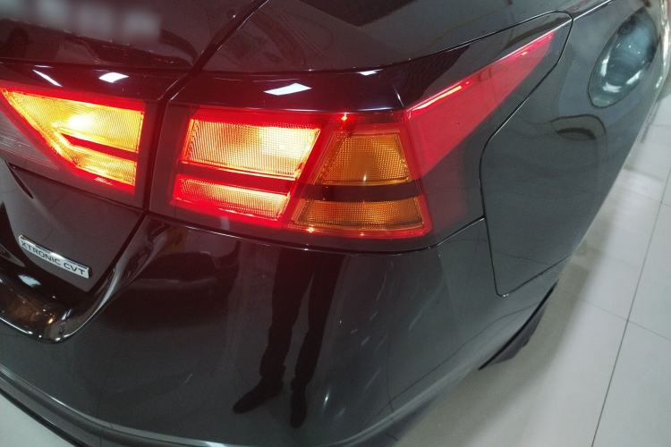 Used Nissan Teana 2021 2.0L XL Comfort Edition Right Rear Taillight