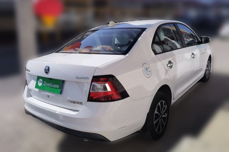 Used Skoda Rapid 2018 1.6L Manual Standard Edition