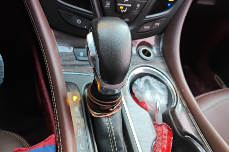 Used Buick Envision 2017 28T Four-Wheel Drive Elite Model
