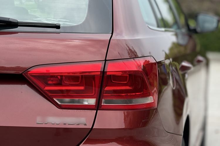 Used Volkswagen Gran Lavida 2014 1.6L Automatic Sport Edition