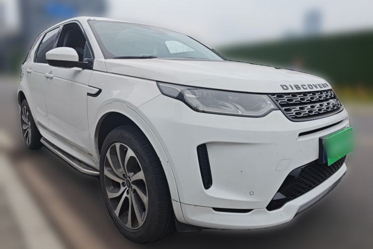 Used Land Rover Discovery Sport 2020 249 PS R-Dynamic Performance Edition Front Right 45 Deg