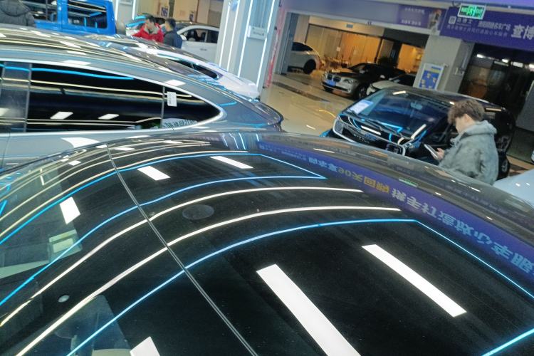 Used Tesla Model Y 2022 Long-Range All-Wheel-Drive Version
