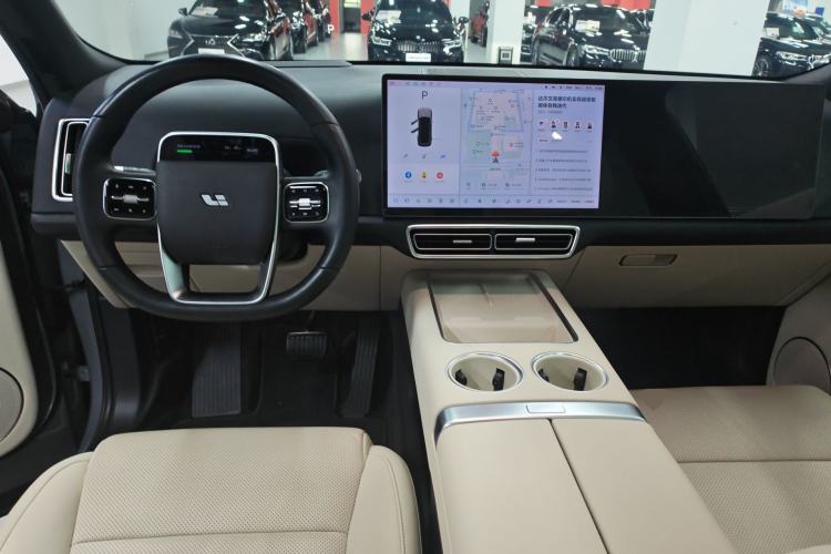 Used Li Auto L8 2023 Pro Model