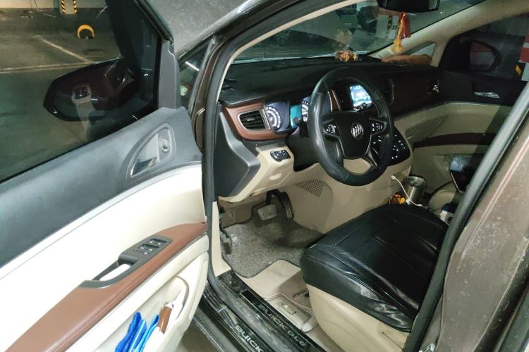 Used Buick GL8 2017 25S Luxury Version China V Standard
