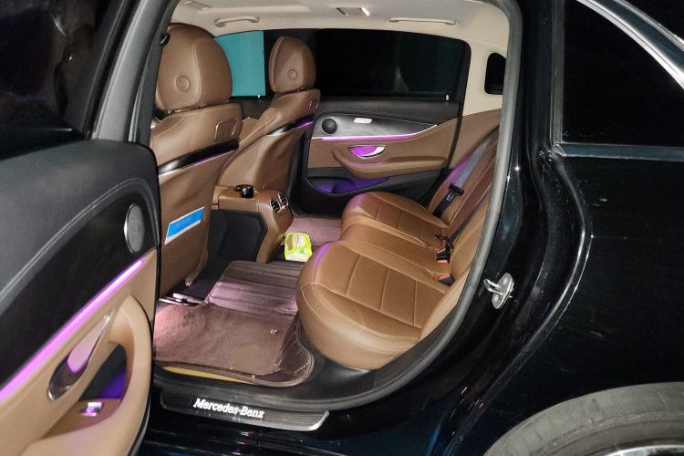 Used Mercedes-Benz E-Class 2017 E 300 L Sporty and Stylish Model
