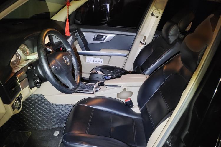 Used Mercedes-Benz GLK-Class 2011 GLK 300 4MATIC Dynamic Model
