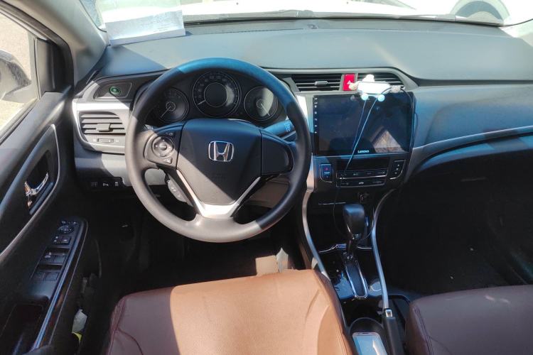 Used Honda Crider 2016 1.8L CVT Leading Edition
