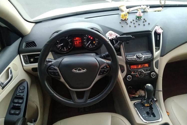 Used Chery Arrizo 7 2015 1.6L CVT ZhiShang Edition Steering Wheel