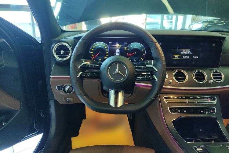 Used Mercedes-Benz E-Class 2022 Second Facelift E 260 L Sport Edition