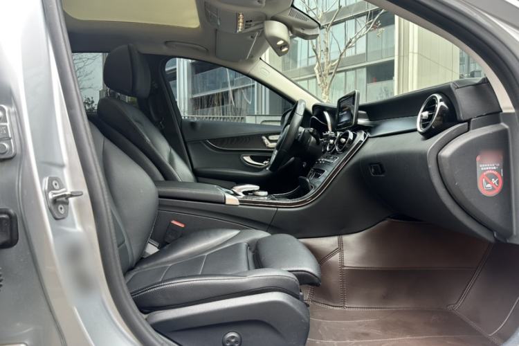 Used Mercedes-Benz C-Class 2017 Facelift C 200 L Sport Edition
