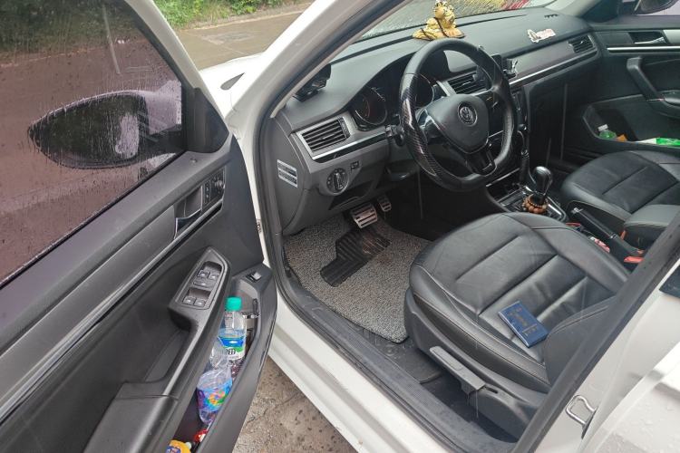 Used Volkswagen Bora 2016 1.6L Automatic Comfort Model Driver Seat