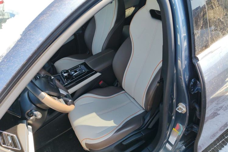 Used BYD Qin PLUS 2024 Honor Edition EV 420KM Leading Model
