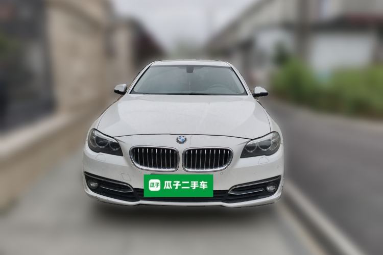 Used BMW 5 Series 2014 525Li Luxury Design Package
