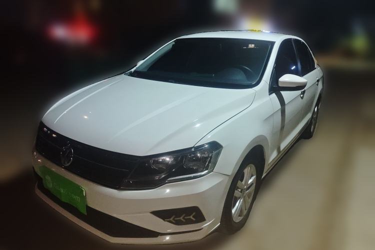 Used Volkswagen Jetta 2019 Dream Edition 1.4L Manual Fashion Version