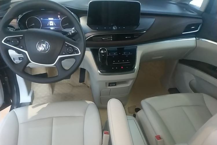 Used Buick GL8 2023 Land Executive Class Smart Enjoyment Model
