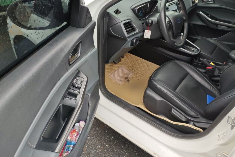 Used Ford Escort 2017 Happiness Edition 1.5L Automatic Fashion Version