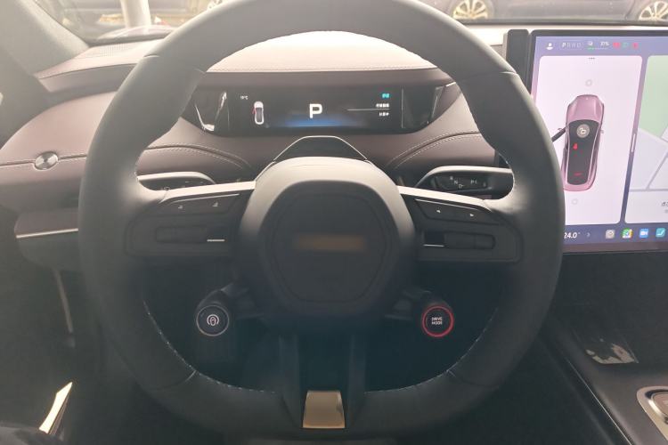 Used Xiaomi Auto SU7 2024 Rear-Drive Long-Range Intelligent Driving Version
