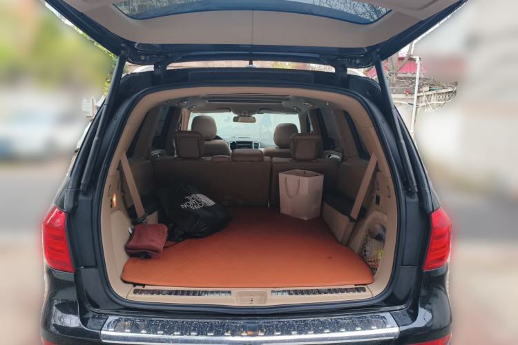 Used Mercedes-Benz GL-Class 2015 GL 400 4MATIC Dynamic Model Trunk