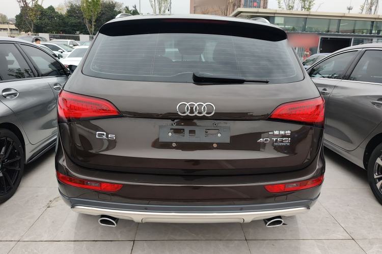 Used Audi Q5 2017 Plus 40 TFSI Technology Model