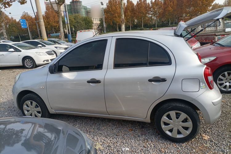 Used Nissan March 2015 1.5L Automatic Easy Edition
